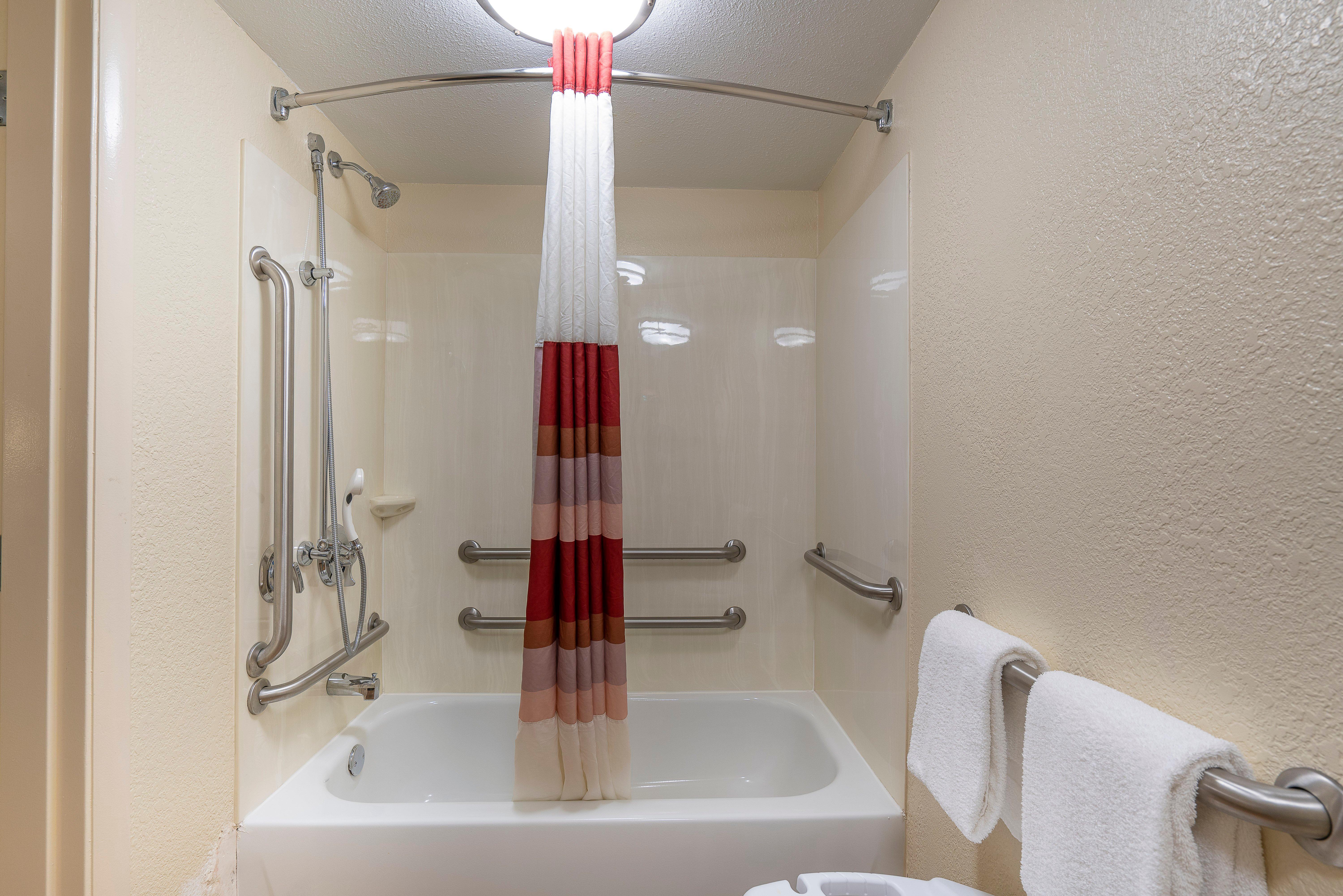 Red Roof Inn Detroit - Roseville St Clair Shores Bagian luar foto