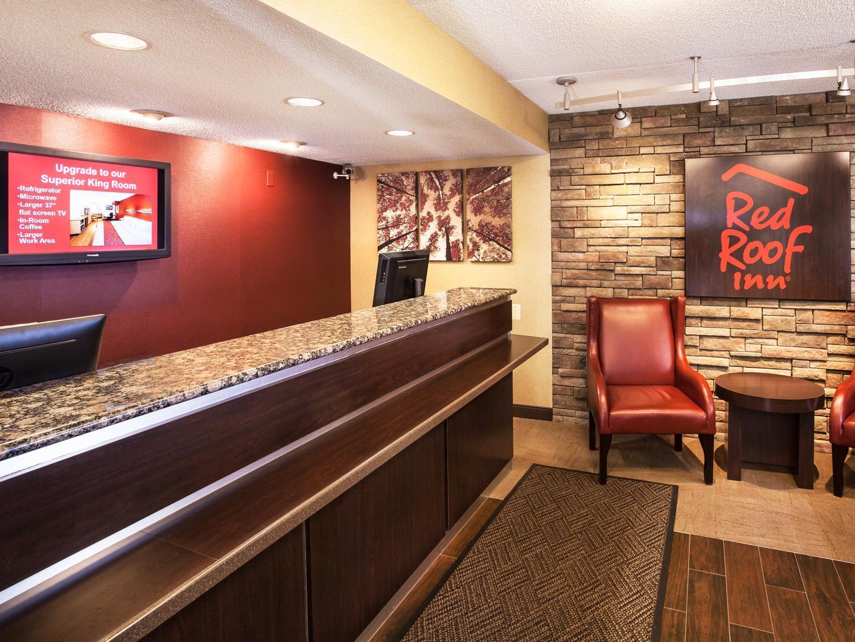 Red Roof Inn Detroit - Roseville St Clair Shores Bagian luar foto