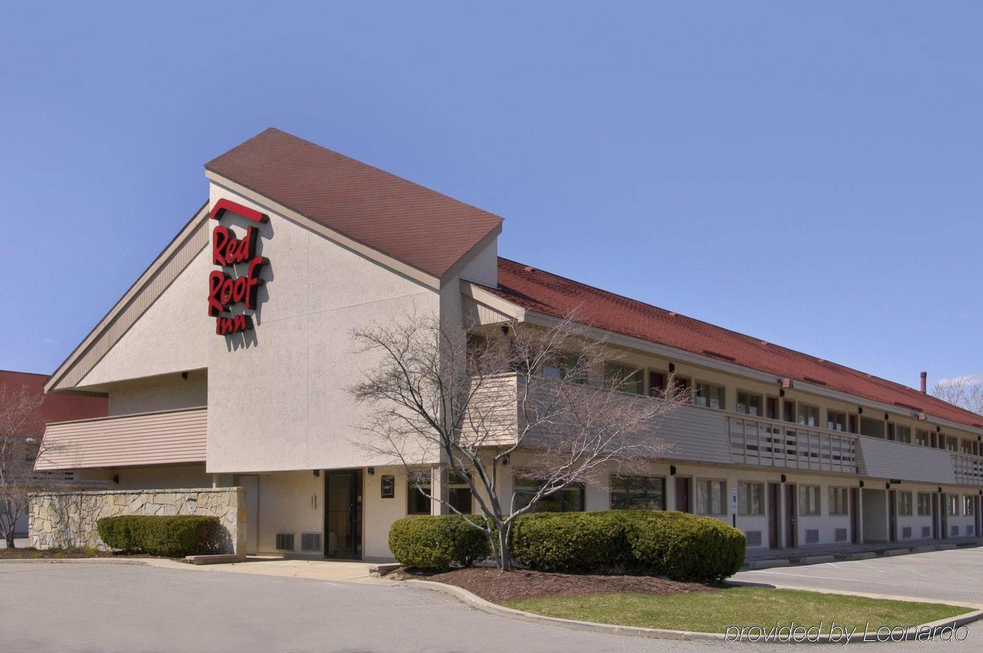 Red Roof Inn Detroit - Roseville St Clair Shores Bagian luar foto